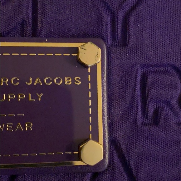 COPY - Brand new without tags! ~ Marc Jacobs Pouch - Picture 8 of 8